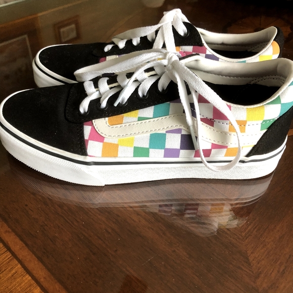 Vans  size 7 multi color - Picture 2 of 6